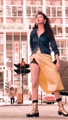 Khâu Thục Trinh SN 1968 được mệnh danh là nữ hoàng sexy của điện ảnh Hồng Kông những năm 90