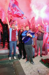 Trabzonspor şampiyonluğu kutluyor