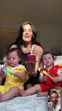 Τανιμανίδης: Το βίντεο με την Μπόμπα και τις δίδυμες να του εύχονται χρόνια πολλά από βίντεο- κλήση!