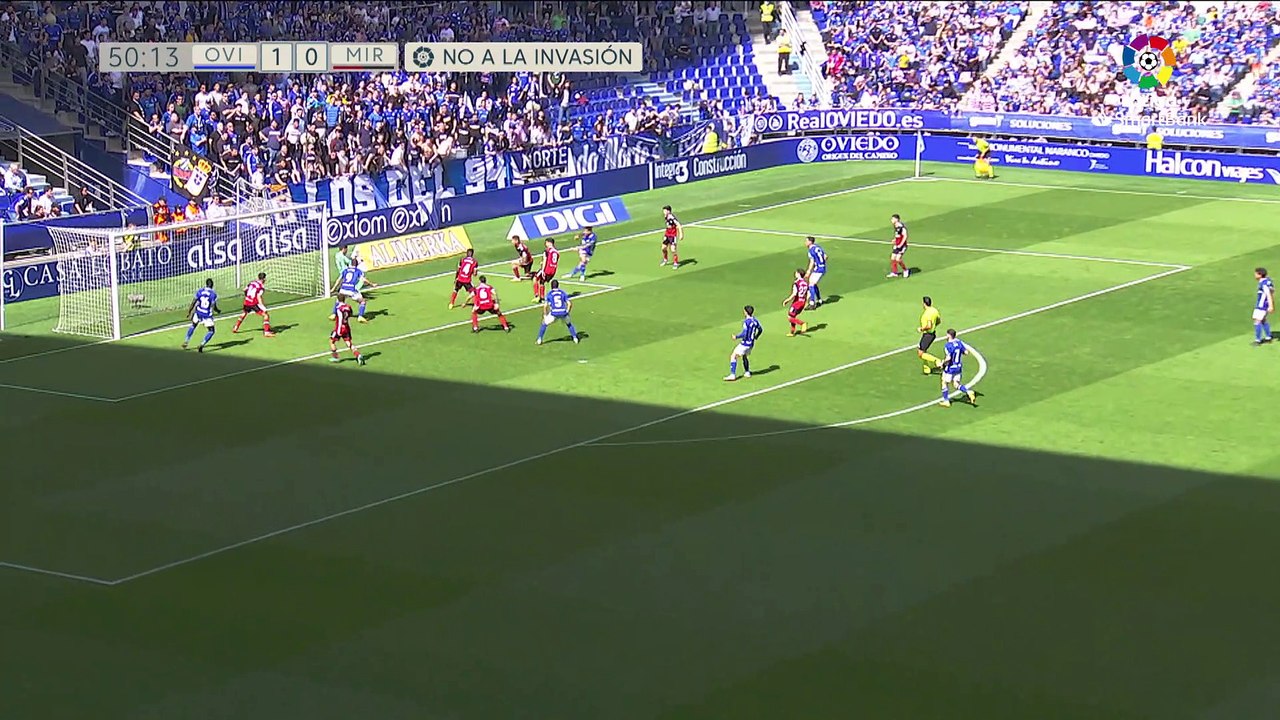 El Almería vence al Burgos CF en El Plantío