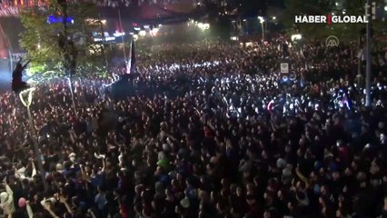 Cumhurbaşkanı Erdoğan, Trabzonspor taraftarlarını kutladı