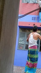 Mama Cat Rescued From Building Ledge