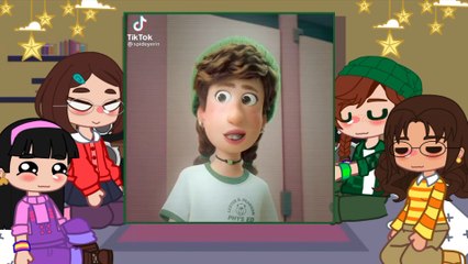 past turning red react to future self 