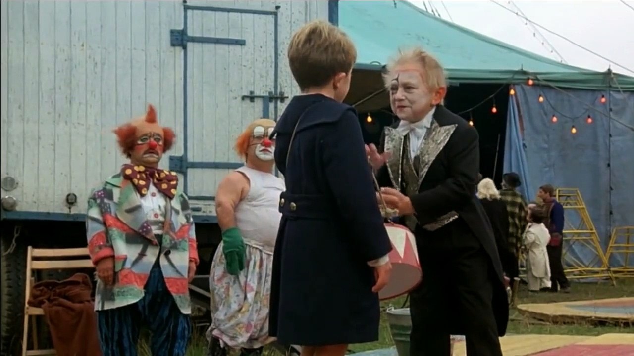 The Tin Drum (1979) Movie Explained In Hindi __ Hollywood Movie Explanation In Hindi  ( 720 X 1280 )