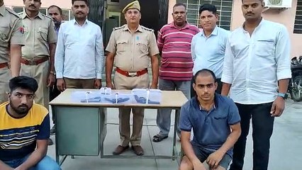 हथियार लेकर घूम रहे बदमाशों को पुलिस ने दबोचा
