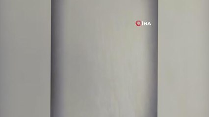 Bir ay önce evi, şimdi de imalathanesi yandı...Yanan evden "Sana 40 liraya firik sattırmam, her sezon fiyatta ortalığı karıştırma" yazılı not çıktı