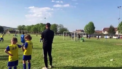 2ème but d'Ezio Vita sur une récupération haute