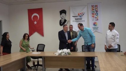 Hatay Büyükşehir'in Aşçılık Okulu Yeni Mezunlarını Verdi