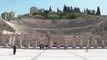 Roma antik tiyatrosu, her yıl yüzlerce turisti ağırlıyor
