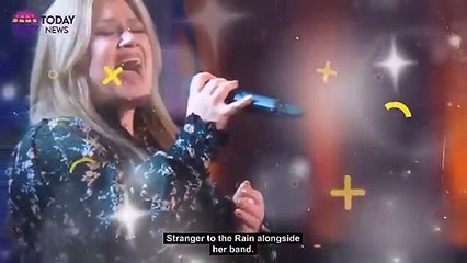 Kelly Clarkson Pays Tribute To Keith Whitley With Stunning Cover Of His Final Single