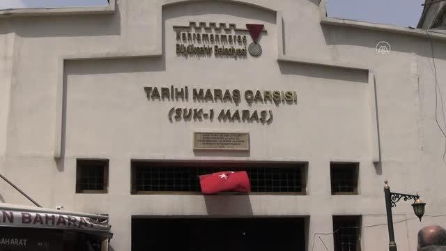 KAHRAMANMARAŞ - Tarihi Maraş Çarşısı'nda bayram yoğunluğu yaşanıyor
