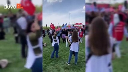 Tarkan’ın 'Geççek' şarkısı İstanbul'daki 1 Mayıs kutlamalarında çalındı