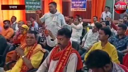 जिला अस्पताल में विधायक सहित 16 ने किया रक्तदान