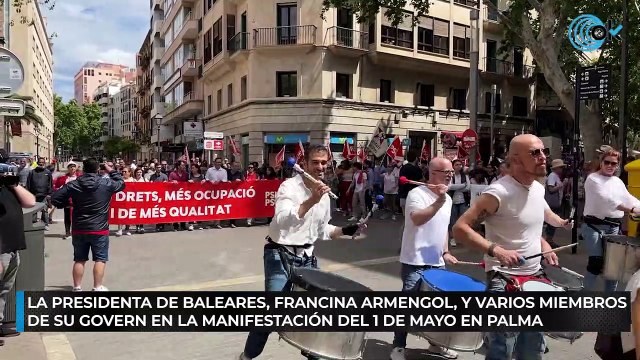 La presidenta de Baleares, Francina Armengol, y varios miembros de su Govern en la manifestación del 1 de Mayo en Palma