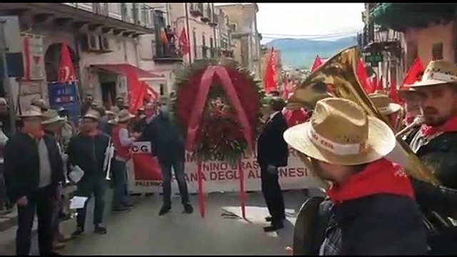 Anche i lavoratori ex Almaviva a Portella della Ginestra: Il Primo Maggio non diventi la festa del non lavoro