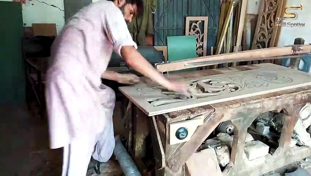 3 Making Beautiful Pattern on Wood Sheet with Jig Saw, Creative Carpenter Wood Design - Skill Spotter
