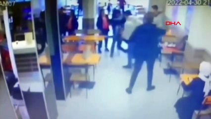 Restoranda ölümle burun buruna geldi, 'Heimlich manevrası' ile kurtuldu