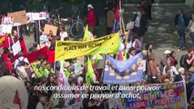 Des dizaines de milliers de personnes dans la rue en France pour un 1er-Mai très politique
