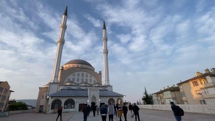Ramazan Bayramı namazı kılındı