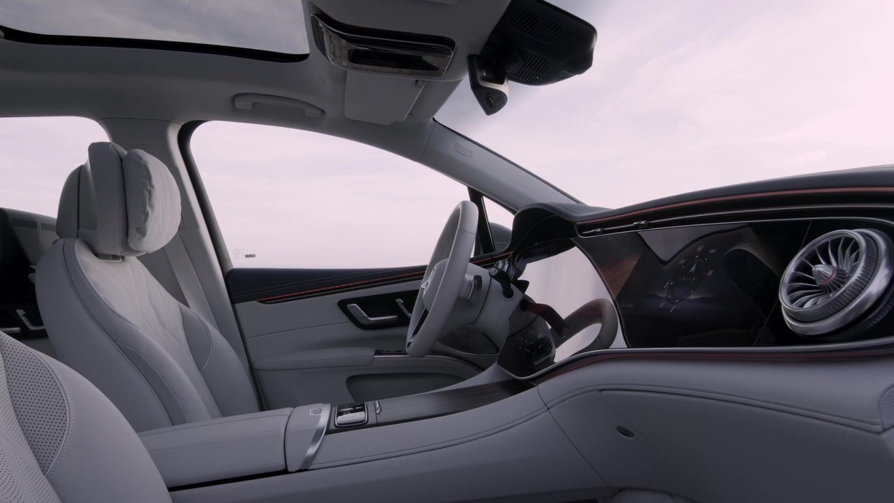 Der neue Mercedes EQS SUV - die Innenraummaße und die Variabilität