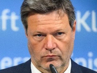 "Bittere Wahrheit": Habeck kündigt noch höhere Energiekosten an