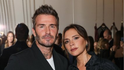 GALA VIDEO – Victoria Beckham fière et très amoureuse de son mari David : "pas mal pour 47 ans !"