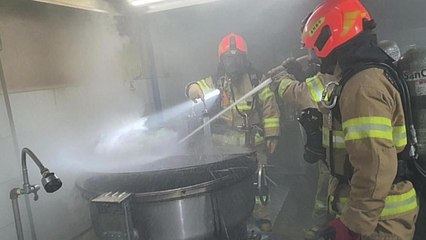 건국대 충주병원 병동에 연기 유입...120여 명 대피 소동 / YTN