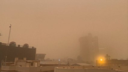 Dust storm envelops Baghdad, turns sky orange