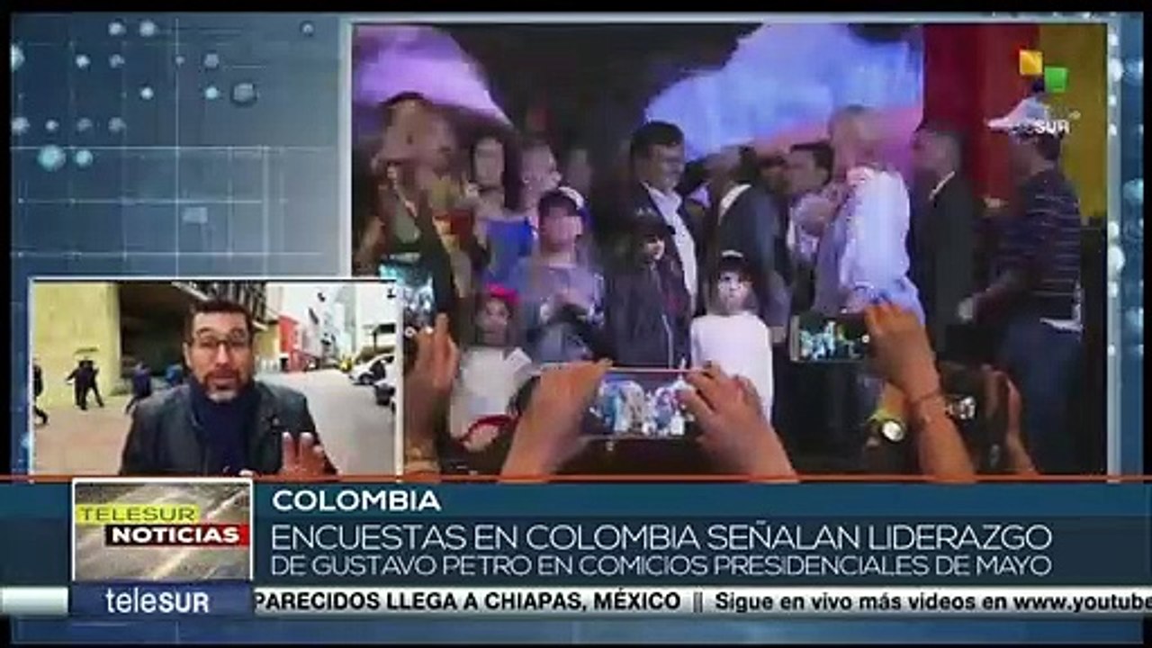 Electores colombianos expresan intención de voto a favor de candidato presidencial Gustavo Petro