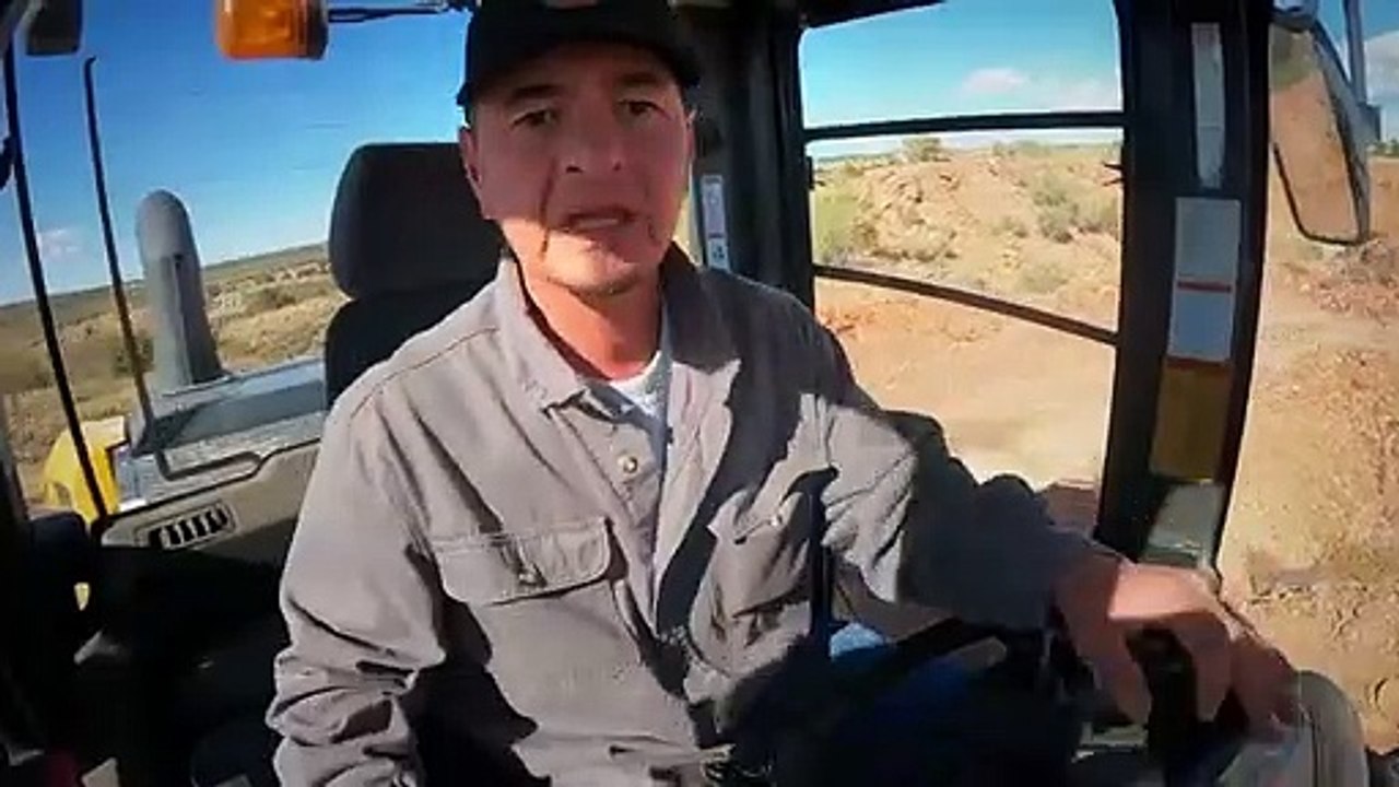 Lost Gold of the Aztecs - S01E04 Weeping Cave