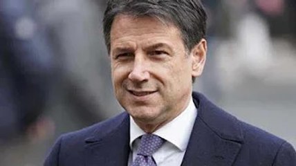 Conte: “Pronto a incatenarmi in Parlamento per il salario minimo, dal Pd in.s.ulti volgari”