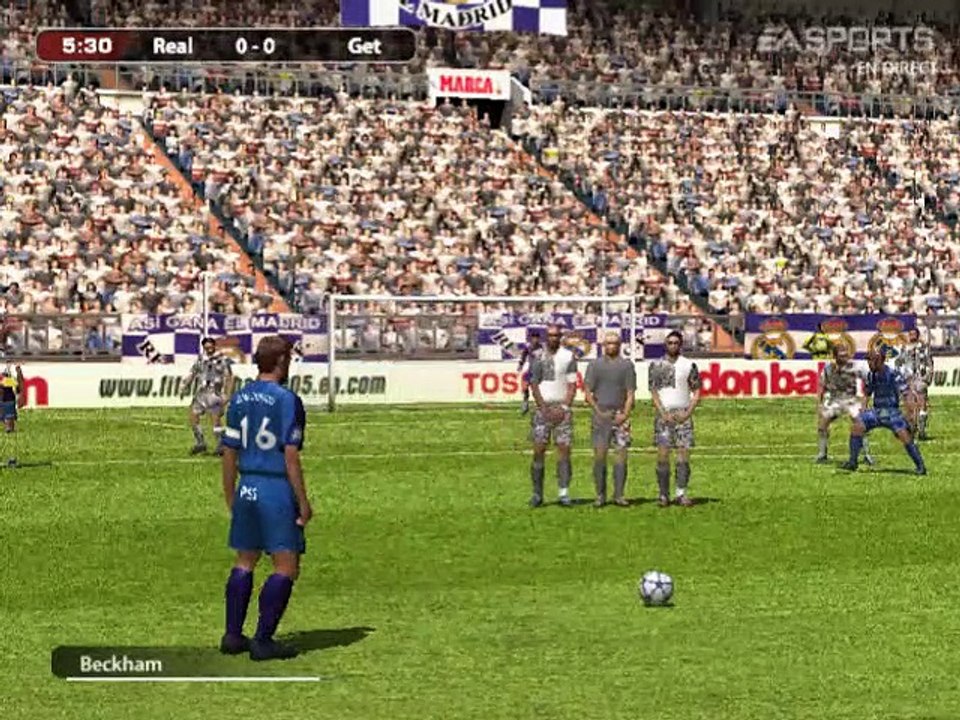 FIFA Football 2005 online multiplayer - ps2