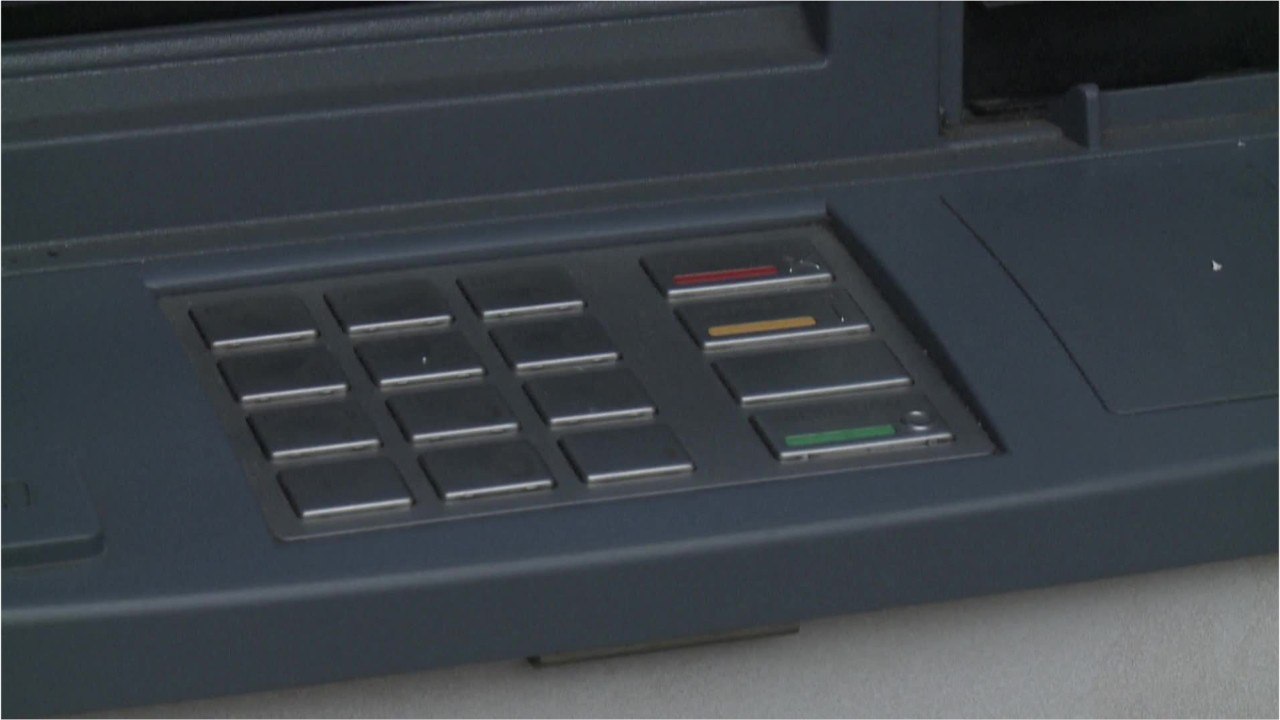 Frais bancaires : la banque la moins chère en 2022 pour les retraités