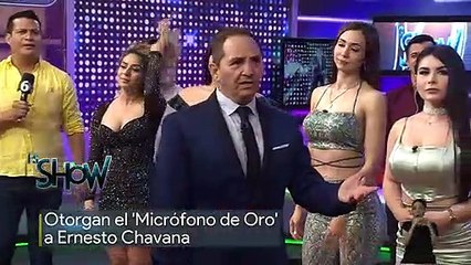 Este es el micrófono de oro que ganó Ernesto Chavana