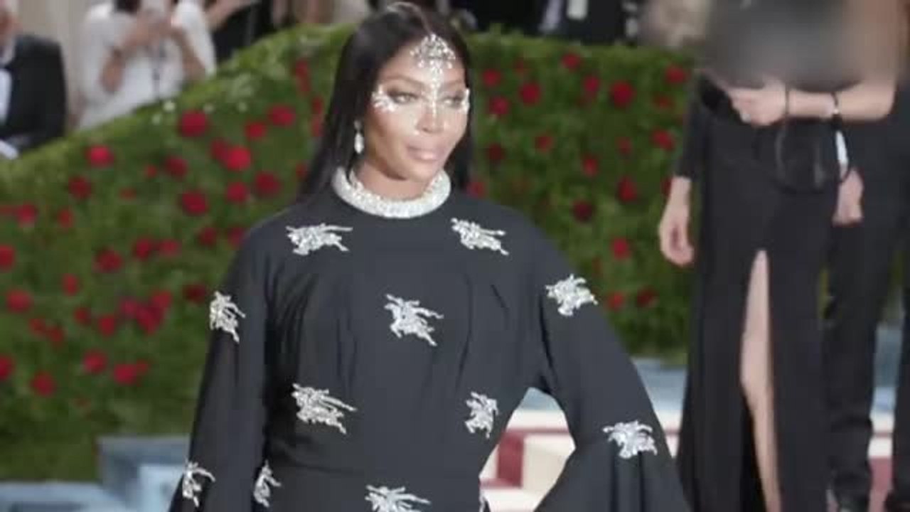 Kim Kardashian luce el mítico vestido dorado de Marylin Monroe en la Gala Met