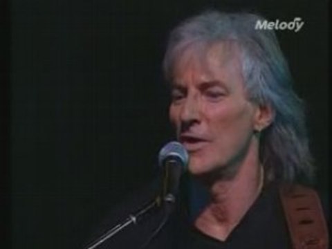 Hugues Aufray ~ Des jonquilles aux derniers lilas ~