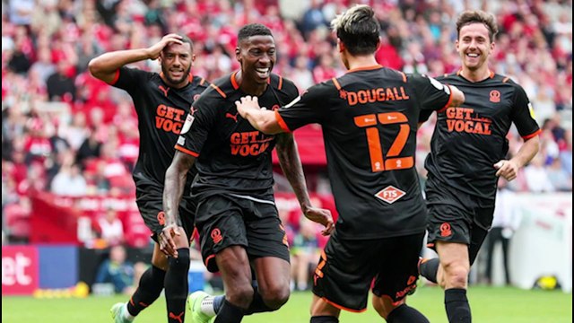 Blackpool Gazette news update: Blackpool woman's baby joy after ground-breaking cancer treatment