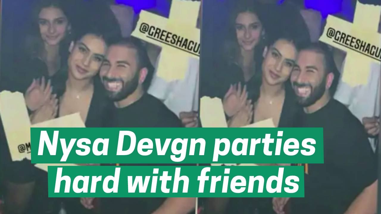 Nysa Devgn's hot unseen picture of partying with friends goes viral