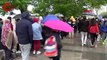 Yağmur altında beklediler: Dolmabahçe Sarayı'nda ziyaretçi yoğunluğu