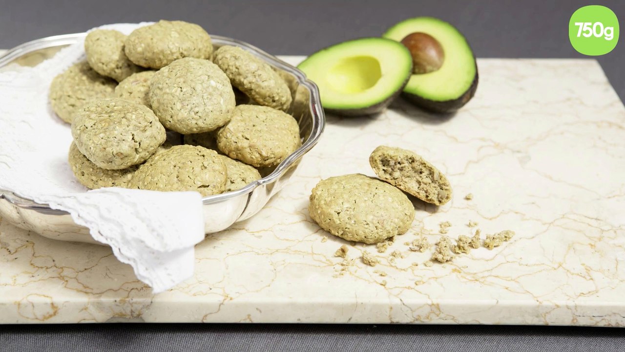 Biscuits de flocons d'avoine, noix sans beurre