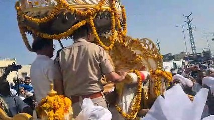 After two years, thousands of heads bowed in prayer at the Idgah