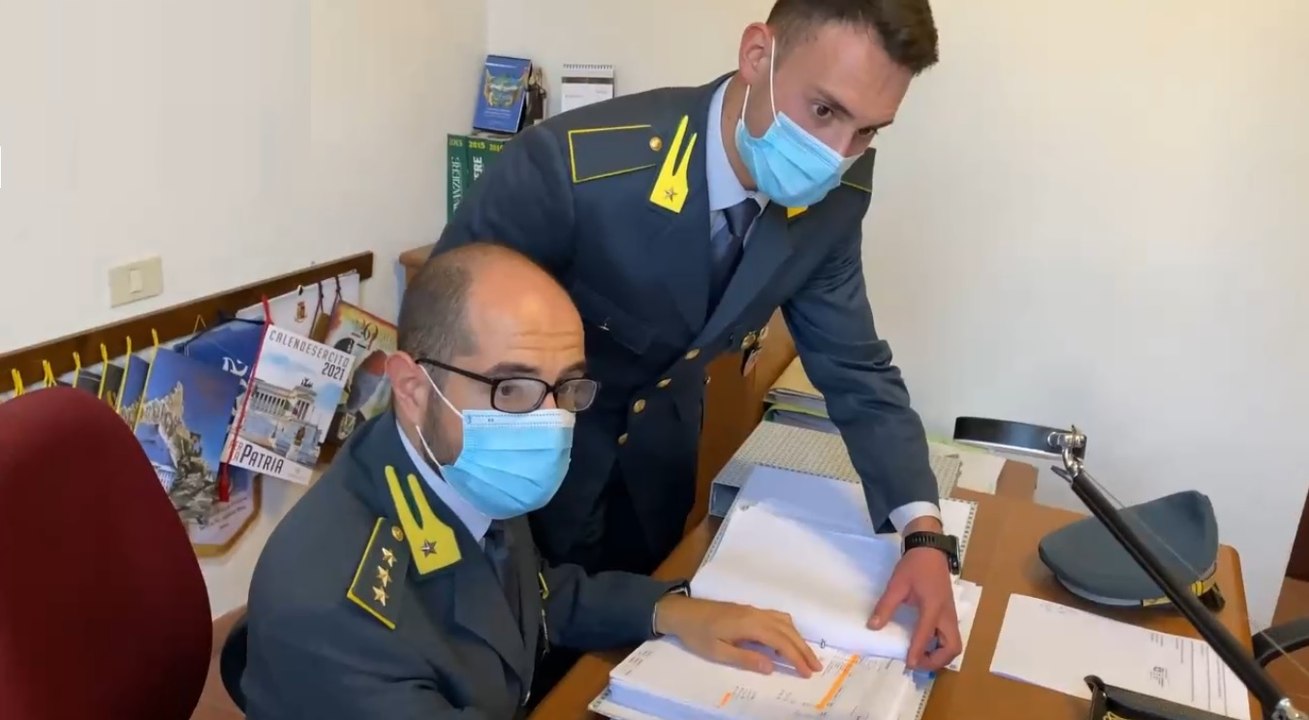 Urbino - Evasione fiscale, sequestri per 60mila euro a imprenditore settore mobili (03.05.22)