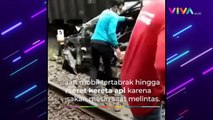 Mobil Hitam Tertabrak dan Terseret Kereta Api