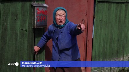 Em meio à guerra e inundações