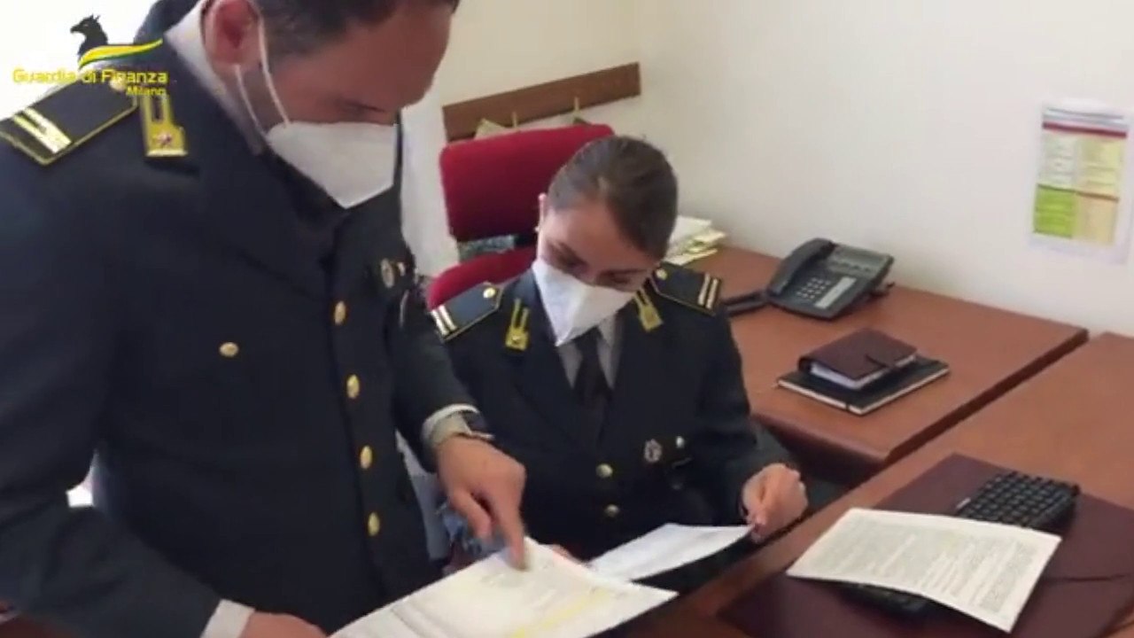 Corruzione e appalti truccati, 11 arresti a Milano