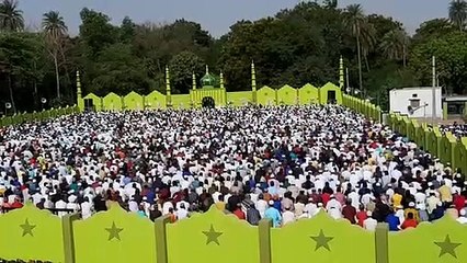 ईदुल फितर : मुस्लिम समुदायजनों ने ईदगाह में अदा की विशेष नमाज