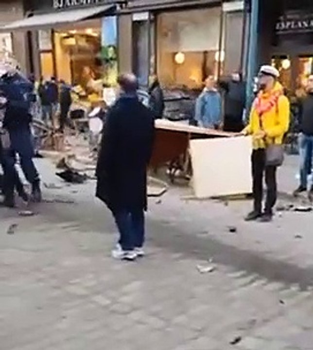 Un fou passe à 100 km/h en plein centre de Helsinki