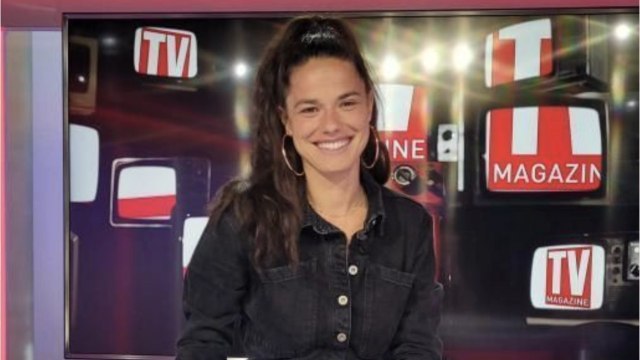 VOICI : Mariés au premier regard : accusée de manipulation par Caroline, la production se défend (1)