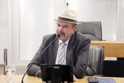 Jeová solicita audiência pública na Câmara de Cajazeiras para discutir atendimentos no HUJB