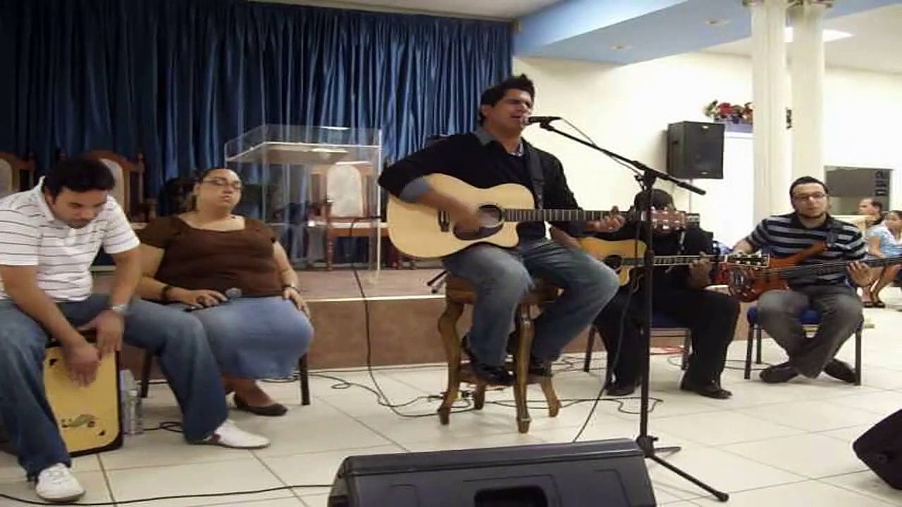 Daniel Calveti - Jesús has mi carácter.